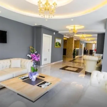Centro Aparthotel *